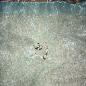 10k necklace pendant